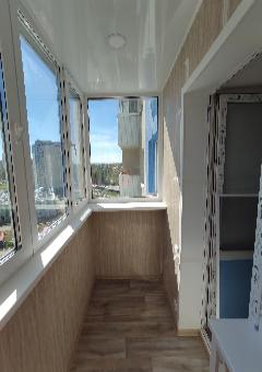 Косметический ремонт П-образного балкона - фото 2